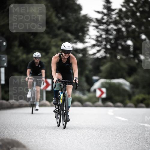 21.06.2026 - 29. Vierlanden-Triathlon H.Heesch http://msf.ph/oto/9898202 21.06.2026 10:04:37 Radfahren 47, 235, 389 meine-sportfotos.de