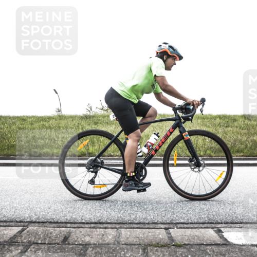 21.06.2026 - 29. Vierlanden-Triathlon H.Heesch http://msf.ph/oto/9898210 21.06.2026 11:07:20 Radfahren 165, 256, 634 meine-sportfotos.de