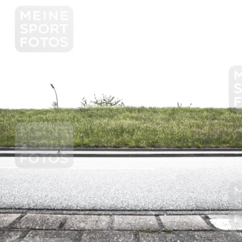 21.06.2026 - 29. Vierlanden-Triathlon H.Heesch http://msf.ph/oto/9898213 21.06.2026 11:07:22 Radfahren 15, 165, 256, 634 meine-sportfotos.de