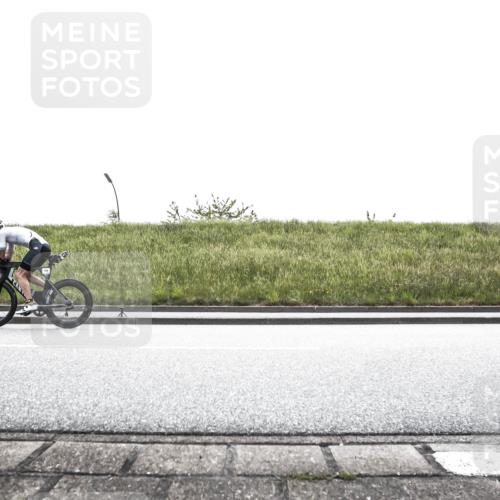 21.06.2026 - 29. Vierlanden-Triathlon H.Heesch http://msf.ph/oto/9898222 21.06.2026 11:07:53 Radfahren 128, 142, 154, 272, 675, 682 meine-sportfotos.de