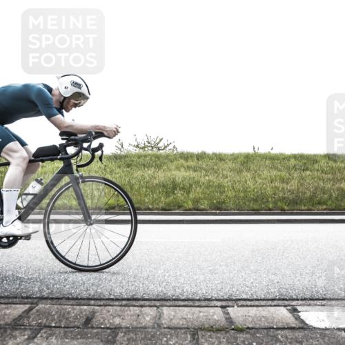 21.06.2026 - 29. Vierlanden-Triathlon H.Heesch http://msf.ph/oto/9898244 21.06.2026 11:08:45 Radfahren 87, 541 meine-sportfotos.de