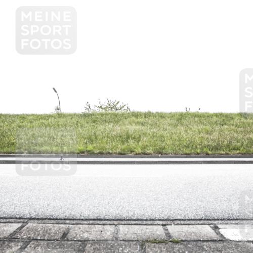 21.06.2026 - 29. Vierlanden-Triathlon H.Heesch http://msf.ph/oto/9898257 21.06.2026 11:09:11 Radfahren 233, 525, 612 meine-sportfotos.de