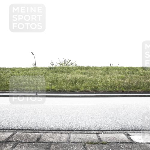 21.06.2026 - 29. Vierlanden-Triathlon H.Heesch http://msf.ph/oto/9898273 21.06.2026 11:09:25 Radfahren 157, 595, 681 meine-sportfotos.de