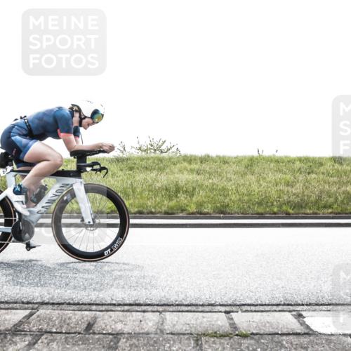 21.06.2026 - 29. Vierlanden-Triathlon H.Heesch http://msf.ph/oto/9898282 21.06.2026 11:09:43 Radfahren 247, 274, 300 meine-sportfotos.de