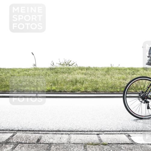 21.06.2026 - 29. Vierlanden-Triathlon H.Heesch http://msf.ph/oto/9898301 21.06.2026 11:10:14 Radfahren 147, 187, 498, 554, 589, 647, 728 meine-sportfotos.de