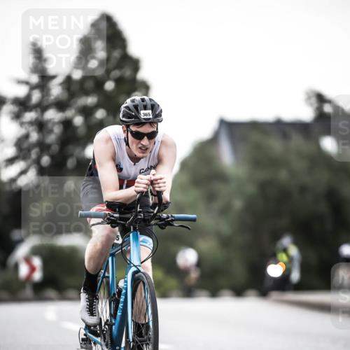 21.06.2026 - 29. Vierlanden-Triathlon H.Heesch http://msf.ph/oto/9898302 21.06.2026 10:04:48 Radfahren 86, 174, 307, 329, 365 meine-sportfotos.de