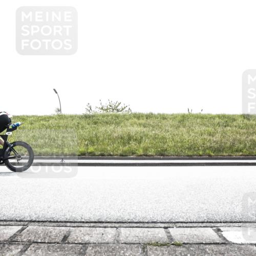 21.06.2026 - 29. Vierlanden-Triathlon H.Heesch http://msf.ph/oto/9898309 21.06.2026 11:10:17 Radfahren 147, 187, 498, 589, 647, 710, 728 meine-sportfotos.de