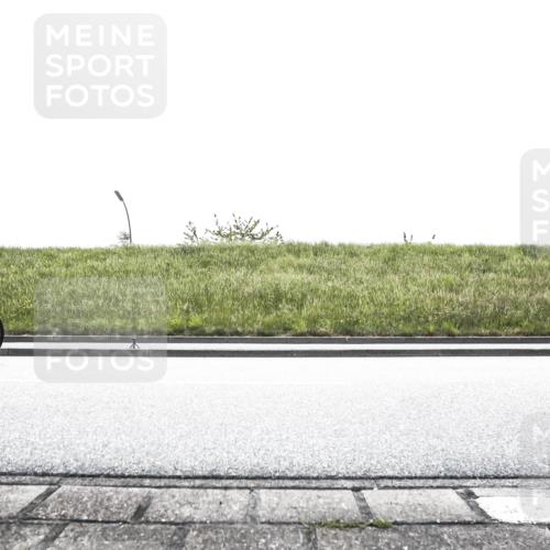 21.06.2026 - 29. Vierlanden-Triathlon H.Heesch http://msf.ph/oto/9898313 21.06.2026 11:10:24 Radfahren 280, 589, 710 meine-sportfotos.de