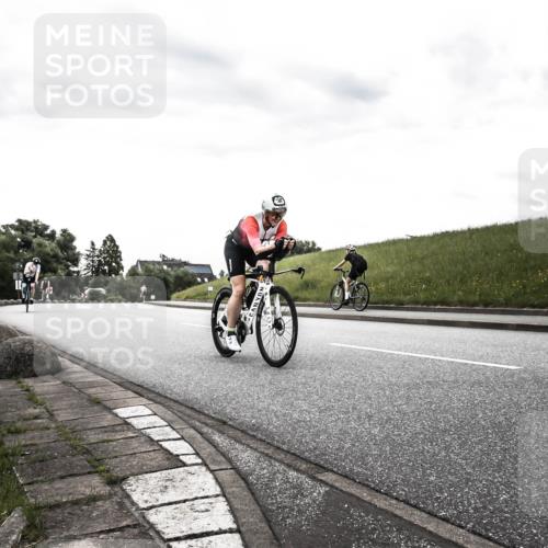 21.06.2026 - 29. Vierlanden-Triathlon H.Heesch http://msf.ph/oto/9898317 21.06.2026 09:56:44 Radfahren 12, 13, 174, 239 meine-sportfotos.de