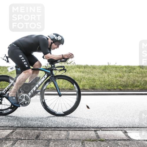 21.06.2026 - 29. Vierlanden-Triathlon H.Heesch http://msf.ph/oto/9898319 21.06.2026 11:10:36 Radfahren 20, 253, 630, 671, 716, 746, 757 meine-sportfotos.de
