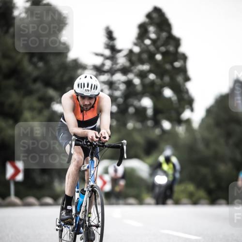21.06.2026 - 29. Vierlanden-Triathlon H.Heesch http://msf.ph/oto/9898323 21.06.2026 10:04:49 Radfahren 86, 174, 307, 329, 352, 365 meine-sportfotos.de