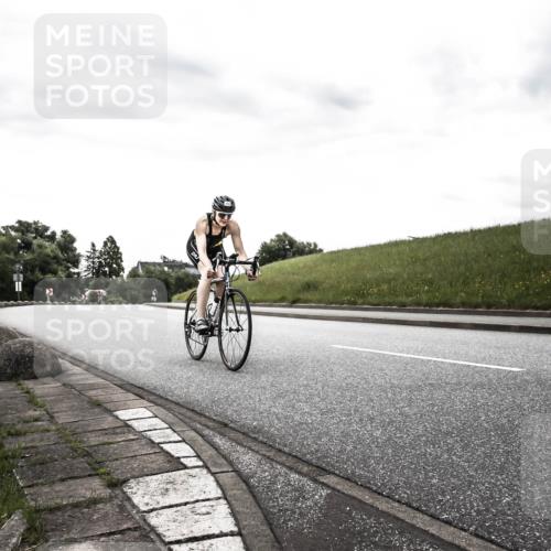 21.06.2026 - 29. Vierlanden-Triathlon H.Heesch http://msf.ph/oto/9898324 21.06.2026 09:57:25 Radfahren 278 meine-sportfotos.de