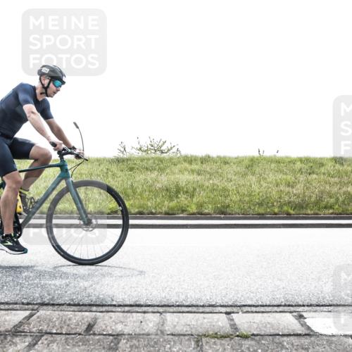 21.06.2026 - 29. Vierlanden-Triathlon H.Heesch http://msf.ph/oto/9898356 21.06.2026 11:11:07 Radfahren 161, 275, 287, 673, 718 meine-sportfotos.de