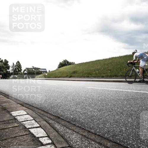 21.06.2026 - 29. Vierlanden-Triathlon H.Heesch http://msf.ph/oto/9898363 21.06.2026 10:00:54 Radfahren 153, 281, 295, 335 meine-sportfotos.de