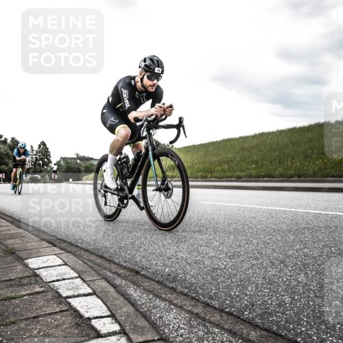 21.06.2026 - 29. Vierlanden-Triathlon H.Heesch http://msf.ph/oto/9898391 21.06.2026 10:02:11 Radfahren 55, 78, 265, 280, 301 meine-sportfotos.de