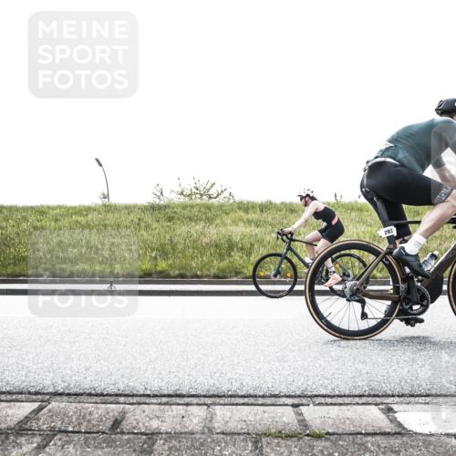 21.06.2026 - 29. Vierlanden-Triathlon H.Heesch http://msf.ph/oto/9898392 21.06.2026 11:12:00 Radfahren 109, 293, 296, 302, 490, 500, 656, 707, 743, 751 meine-sportfotos.de