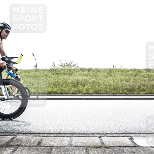 21.06.2026 - 29. Vierlanden-Triathlon H.Heesch http://msf.ph/oto/9898412 21.06.2026 11:12:17 Radfahren 22, 123, 265, 644, 688 meine-sportfotos.de