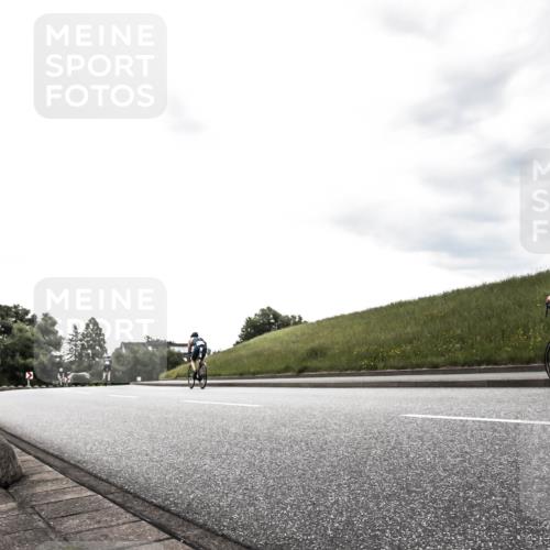 21.06.2026 - 29. Vierlanden-Triathlon H.Heesch http://msf.ph/oto/9898419 21.06.2026 10:03:23 Radfahren  meine-sportfotos.de