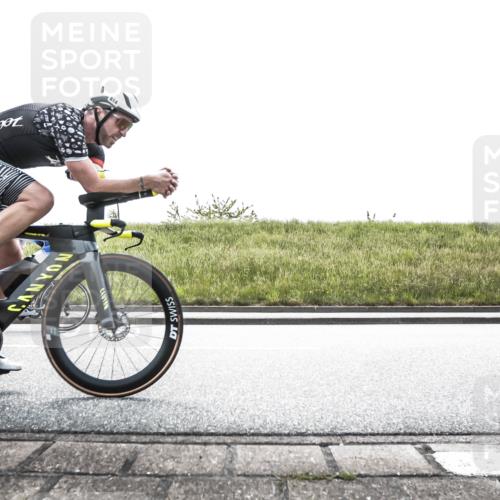 21.06.2026 - 29. Vierlanden-Triathlon H.Heesch http://msf.ph/oto/9898449 21.06.2026 11:13:26 Radfahren 25, 103, 153, 160, 814 meine-sportfotos.de