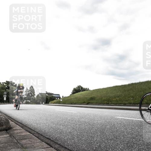 21.06.2026 - 29. Vierlanden-Triathlon H.Heesch http://msf.ph/oto/9898476 21.06.2026 10:06:29 Radfahren 147, 165, 360, 381 meine-sportfotos.de