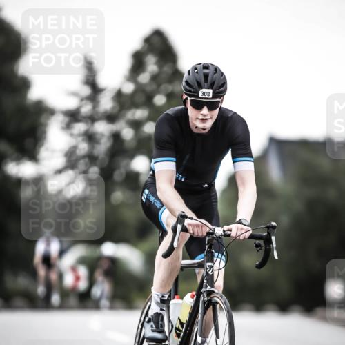 21.06.2026 - 29. Vierlanden-Triathlon H.Heesch http://msf.ph/oto/9898484 21.06.2026 10:05:04 Radfahren 130, 264, 308, 323, 326 meine-sportfotos.de