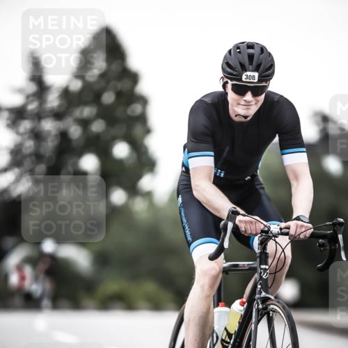 21.06.2026 - 29. Vierlanden-Triathlon H.Heesch http://msf.ph/oto/9898490 21.06.2026 10:05:04 Radfahren 130, 264, 308, 323, 326 meine-sportfotos.de
