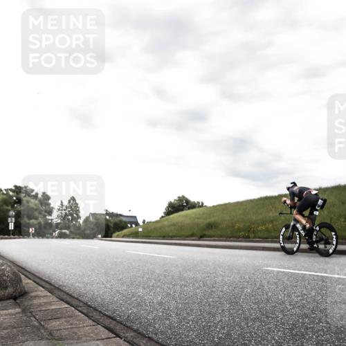 21.06.2026 - 29. Vierlanden-Triathlon H.Heesch http://msf.ph/oto/9898521 21.06.2026 10:08:58 Radfahren 124 meine-sportfotos.de