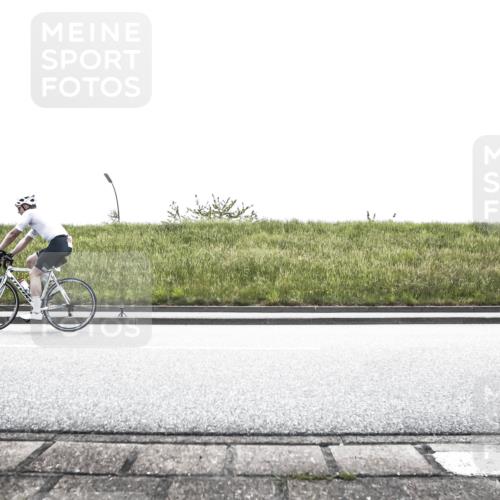 21.06.2026 - 29. Vierlanden-Triathlon H.Heesch http://msf.ph/oto/9898523 21.06.2026 11:15:11 Radfahren 7, 632, 633, 636 meine-sportfotos.de