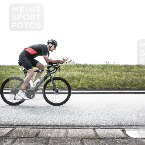 21.06.2026 - 29. Vierlanden-Triathlon H.Heesch http://msf.ph/oto/9898527 21.06.2026 11:15:15 Radfahren 636, 744 meine-sportfotos.de