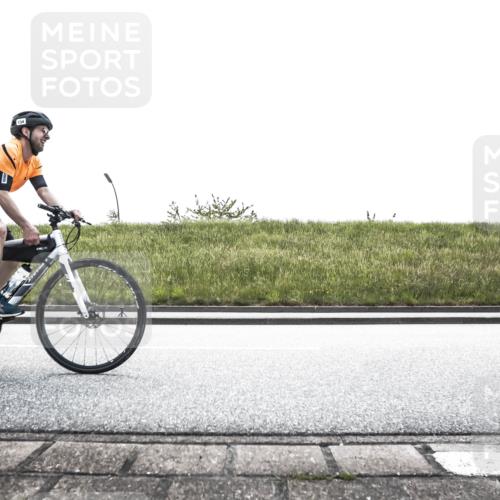 21.06.2026 - 29. Vierlanden-Triathlon H.Heesch http://msf.ph/oto/9898533 21.06.2026 11:15:35 Radfahren 17, 224, 734, 737 meine-sportfotos.de