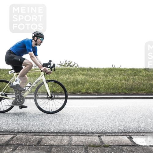 21.06.2026 - 29. Vierlanden-Triathlon H.Heesch http://msf.ph/oto/9898556 21.06.2026 11:16:26 Radfahren 594, 680 meine-sportfotos.de