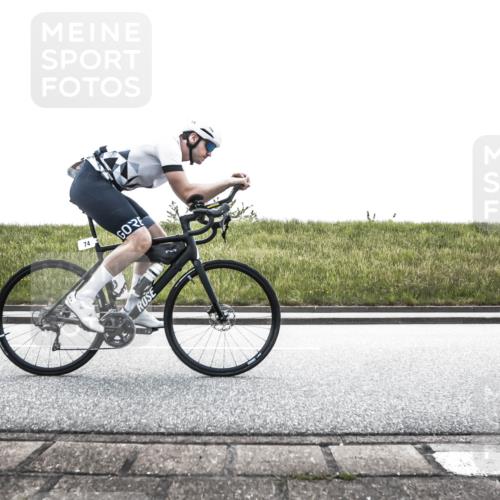 21.06.2026 - 29. Vierlanden-Triathlon H.Heesch http://msf.ph/oto/9898568 21.06.2026 11:16:55 Radfahren 74, 298, 723, 1358 meine-sportfotos.de