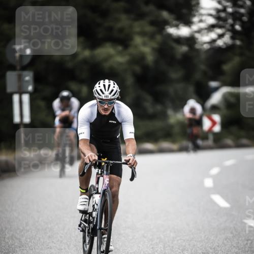 21.06.2026 - 29. Vierlanden-Triathlon H.Heesch http://msf.ph/oto/9898582 21.06.2026 10:05:30 Radfahren 5, 103, 175, 195, 312 meine-sportfotos.de