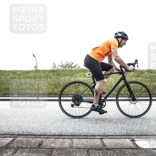 21.06.2026 - 29. Vierlanden-Triathlon H.Heesch http://msf.ph/oto/9898595 21.06.2026 11:18:09 Radfahren 29, 128, 228, 635, 684 meine-sportfotos.de