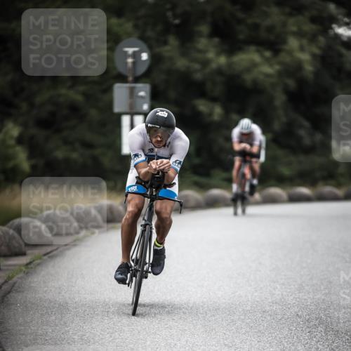 21.06.2026 - 29. Vierlanden-Triathlon H.Heesch http://msf.ph/oto/9898605 21.06.2026 10:05:32 Radfahren 5, 103, 135, 175, 195, 312 meine-sportfotos.de