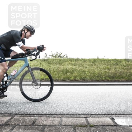 21.06.2026 - 29. Vierlanden-Triathlon H.Heesch http://msf.ph/oto/9898606 21.06.2026 11:18:27 Radfahren 92, 177, 802 meine-sportfotos.de