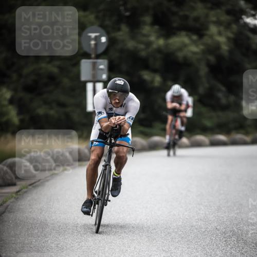 21.06.2026 - 29. Vierlanden-Triathlon H.Heesch http://msf.ph/oto/9898608 21.06.2026 10:05:32 Radfahren 5, 103, 135, 175, 195, 312 meine-sportfotos.de
