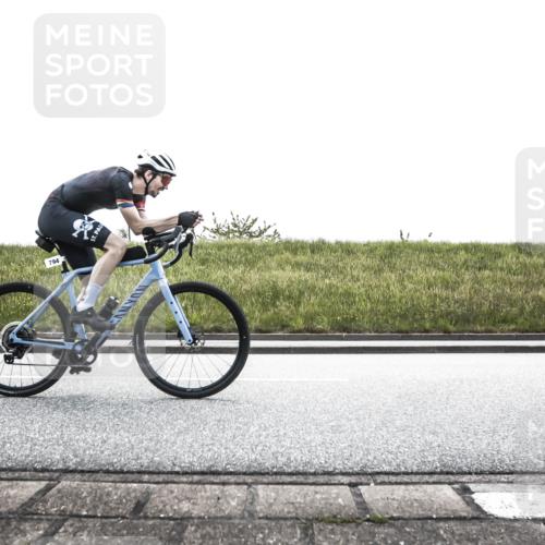 21.06.2026 - 29. Vierlanden-Triathlon H.Heesch http://msf.ph/oto/9898625 21.06.2026 11:18:53 Radfahren 300, 645, 664, 794, 808 meine-sportfotos.de