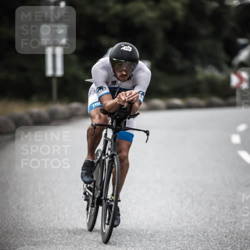 21.06.2026 - 29. Vierlanden-Triathlon H.Heesch http://msf.ph/oto/9898627 21.06.2026 10:05:33 Radfahren 5, 103, 135, 175, 195, 312 meine-sportfotos.de