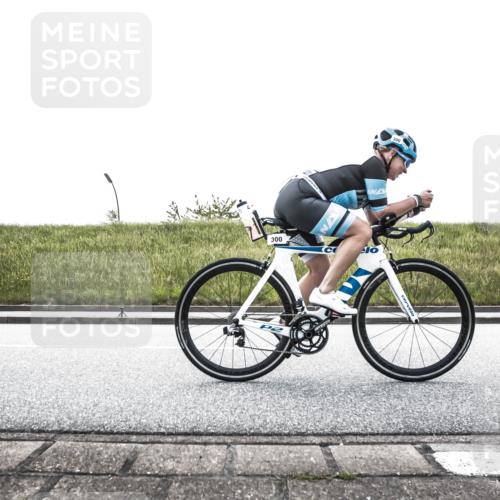 21.06.2026 - 29. Vierlanden-Triathlon H.Heesch http://msf.ph/oto/9898628 21.06.2026 11:18:54 Radfahren 300, 645, 664, 794, 808 meine-sportfotos.de