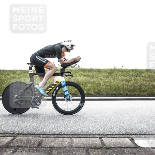 21.06.2026 - 29. Vierlanden-Triathlon H.Heesch http://msf.ph/oto/9898632 21.06.2026 11:18:57 Radfahren 195, 198, 300, 645, 664, 794, 808 meine-sportfotos.de