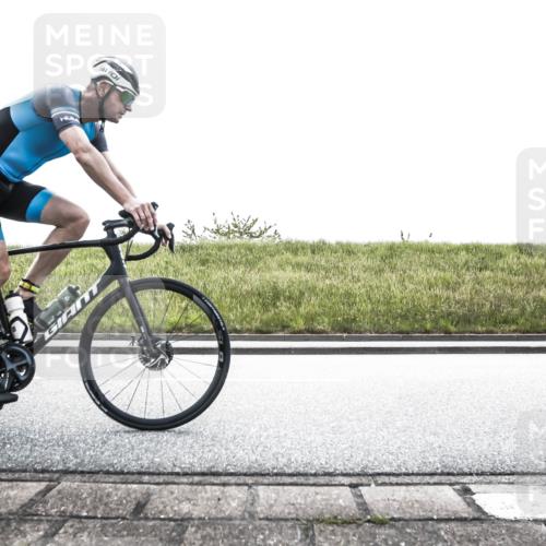 21.06.2026 - 29. Vierlanden-Triathlon H.Heesch http://msf.ph/oto/9898677 21.06.2026 11:20:11 Radfahren 5, 20, 167, 301, 777, 782, 798 meine-sportfotos.de