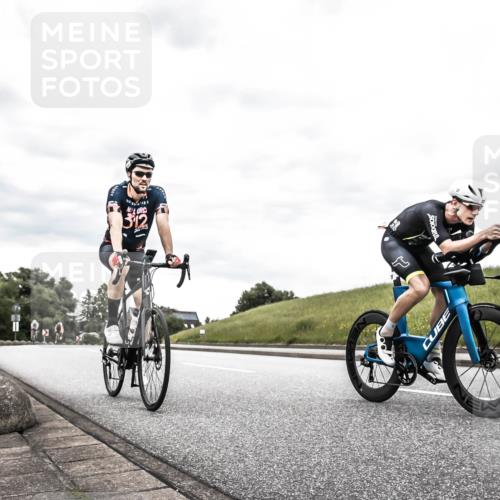 21.06.2026 - 29. Vierlanden-Triathlon H.Heesch http://msf.ph/oto/9898703 21.06.2026 10:21:55 Radfahren 37, 115, 213, 438, 478 meine-sportfotos.de