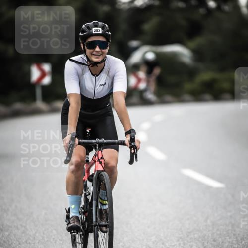 21.06.2026 - 29. Vierlanden-Triathlon H.Heesch http://msf.ph/oto/9898711 21.06.2026 10:05:44 Radfahren 133, 252, 259, 363 meine-sportfotos.de