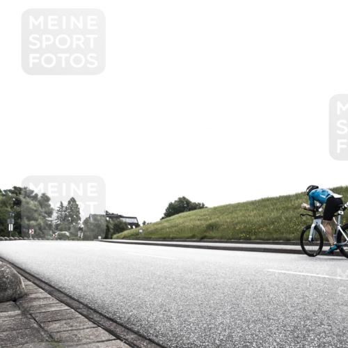 21.06.2026 - 29. Vierlanden-Triathlon H.Heesch http://msf.ph/oto/9898743 21.06.2026 10:45:32 Radfahren 153, 161, 243, 412, 417 meine-sportfotos.de