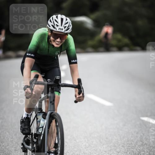 21.06.2026 - 29. Vierlanden-Triathlon H.Heesch http://msf.ph/oto/9898754 21.06.2026 10:05:46 Radfahren 133, 159, 252, 259, 317, 363 meine-sportfotos.de