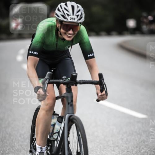21.06.2026 - 29. Vierlanden-Triathlon H.Heesch http://msf.ph/oto/9898764 21.06.2026 10:05:46 Radfahren 133, 159, 252, 259, 317, 363 meine-sportfotos.de