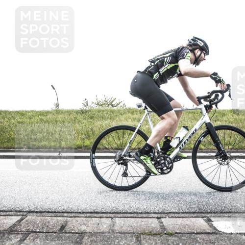 21.06.2026 - 29. Vierlanden-Triathlon H.Heesch http://msf.ph/oto/9898805 21.06.2026 11:24:22 Radfahren 242, 273, 283, 845, 896 meine-sportfotos.de