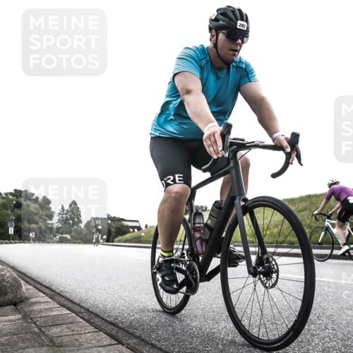 21.06.2026 - 29. Vierlanden-Triathlon H.Heesch http://msf.ph/oto/9898814 21.06.2026 10:47:06 Radfahren 139, 292, 422, 439, 609 meine-sportfotos.de
