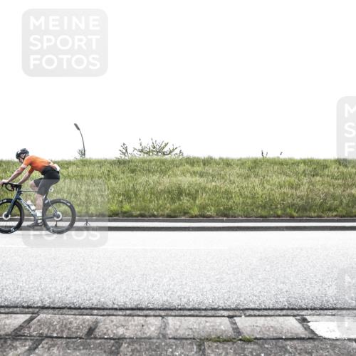 21.06.2026 - 29. Vierlanden-Triathlon H.Heesch http://msf.ph/oto/9898815 21.06.2026 11:24:34 Radfahren 281, 283, 772 meine-sportfotos.de